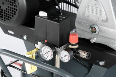 Компрессор вертикальный поршневой с ременной передачей 380 В, ресивер 100 л, 580 л/мин NCPV100/580 #6