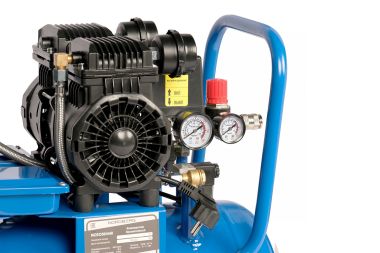 Компрессор безмасляный 220 В, ресивер 50 л, 440 л/мин NCEO50/440 #7