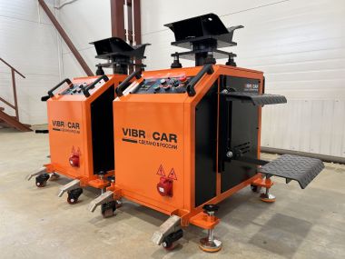 Вибростенд Vibrocar (Базовая комплектация с лестницами)