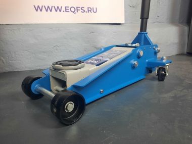 ES-3003 Домкрат подкатной 3т