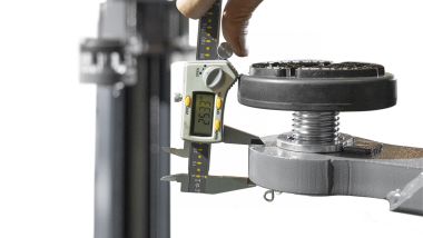 Подъемник двухстоечный 4 т, верхняя синхронизация, с электростопорами, H=4 м, 380 В, серый N4120H1E-4G_3+2_380 #10