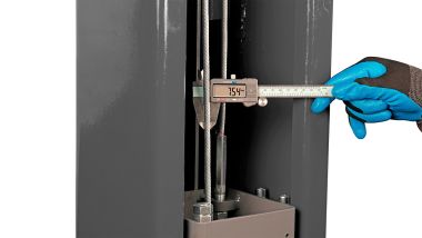 Подъемник двухстоечный 4 т, верхняя синхронизация, снятие со стопоров с одной колонны, 380 В, серый N4122HM-4G #18