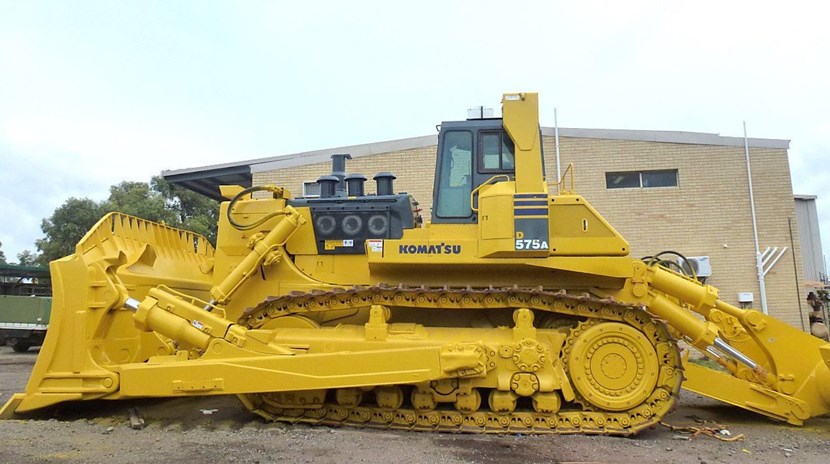 Komatsu D575A-3 SD (Япония)